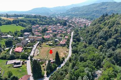 A Torre Pellice, vendita di terreno edificabile