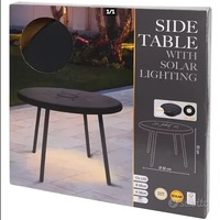 Tavolino con illuminazione a energia solare