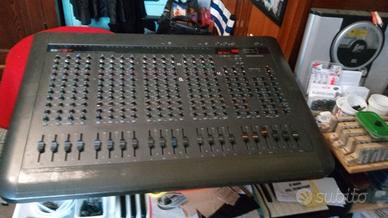 Mixer FBT 16 canali ME 16-4