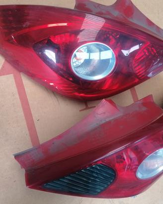 FARI POSTERIORI Opel corsa 3 porte 2006