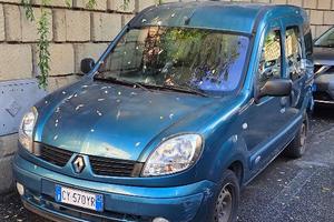 Kangoo 2006 benzina Euro4 - 3mila  euro tratt.