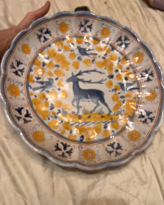 Piatto vintage in ceramica maiolica