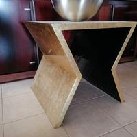 Tavolino design in foglia d'oro anni 90