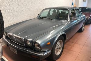 Jaguar Sovereign 4.2