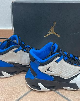 Nike scarpe Jordan Max Aura 4 (GS) 38.5