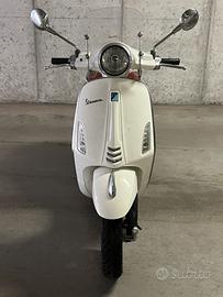 Piaggio Vespa