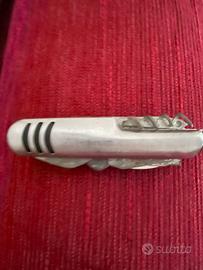 Vecchio temperino svizzero