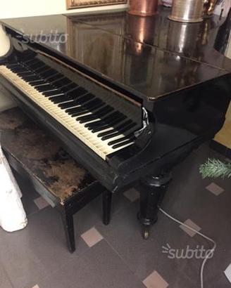 Pianoforte a coda blüthner