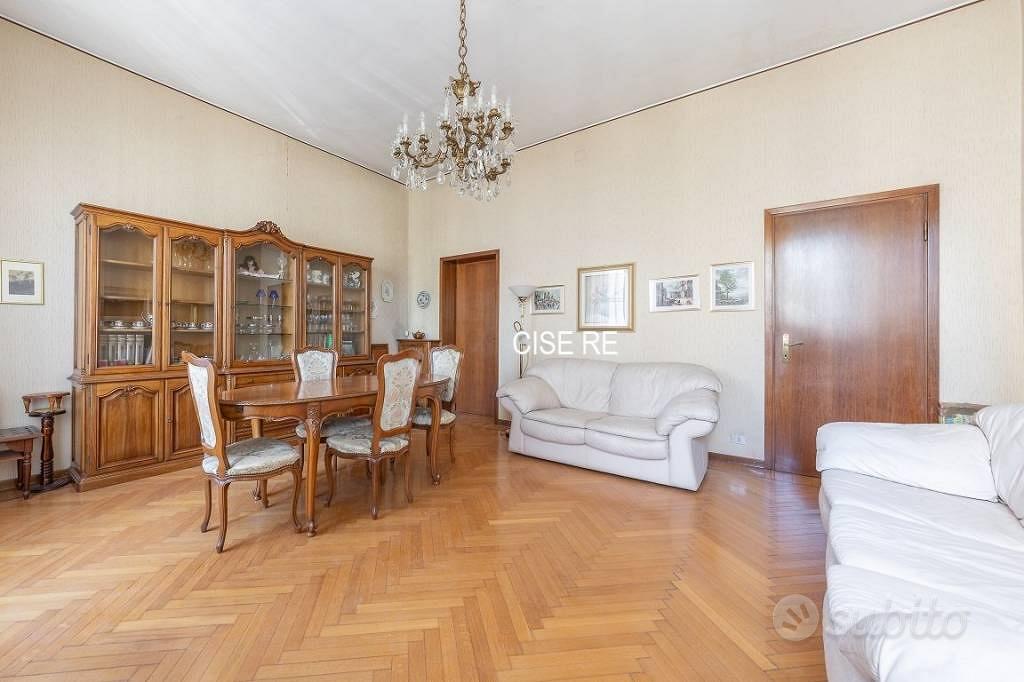 Apartment in Milano, Senavra, Municipio 4 - Altro
