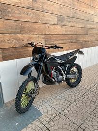 Husqvarna 300 2t