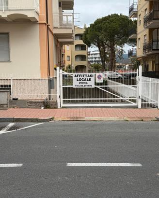 Magazzino/laboratorio