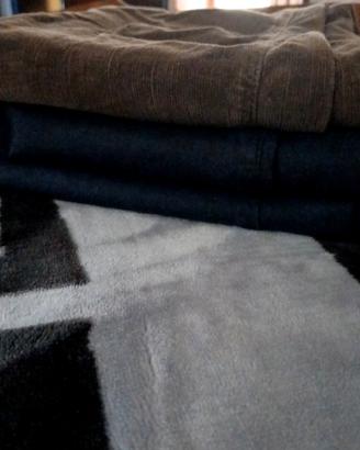 pantaloni