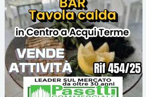 BAR TAVOLA CALDA in centro ad Acqui Terme