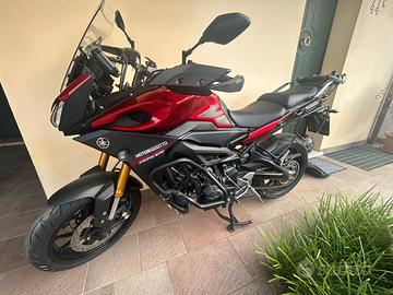 Yamaha tracer 900