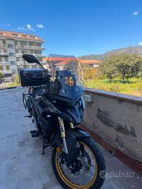 Voge valico 525 dsx come nuova compreso passa