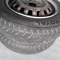Uniroyal 135/80  R13 T  gomme + cerchi 