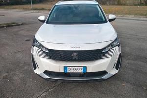 Peugeot 3008 BLUEHDI 130 EAT8 S&S ALLURE