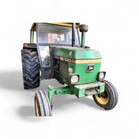 trattore JOHN DEERE 
