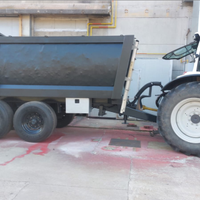 Rimorchio vasca per trattore agricolo forestale