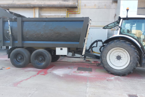 Rimorchio vasca per trattore agricolo forestale