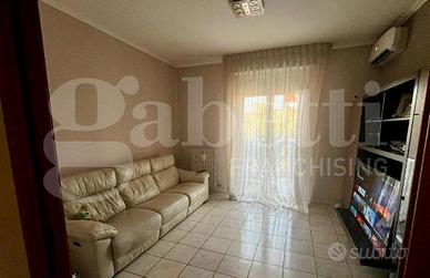 Q.re Paolo VI-V.le Dell'Industria 3 vani e cantina