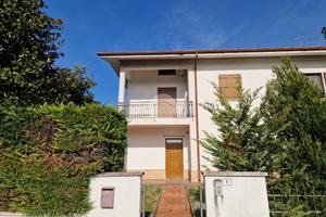 PORZIONE DI BIFAMILIARE A BORGO VIRGILIO