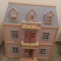 Casa delle Bambole in legno
