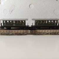 MARKLIN HO 2 carrozze passeggeri in metallo