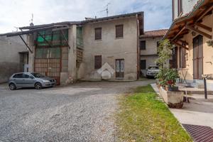 CASA INDIPENDENTE A ALBIATE