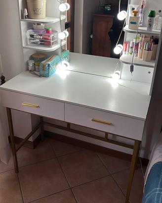 Scrivania trucco