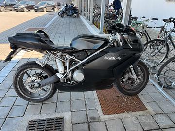 Ducati 749