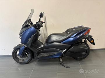 Yamaha X-Max 300
