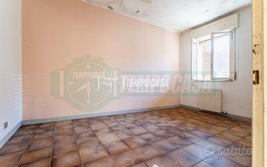 Trilocale da Ristrutturare