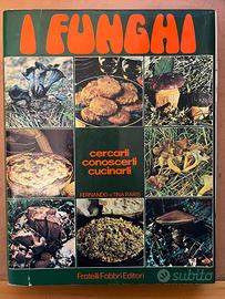 Volume sui funghi, 8 fascicoli completi