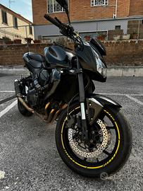 Kawasaki Z750 Full Black IMMACOLATA