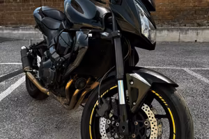 Kawasaki Z750 Full Black IMMACOLATA