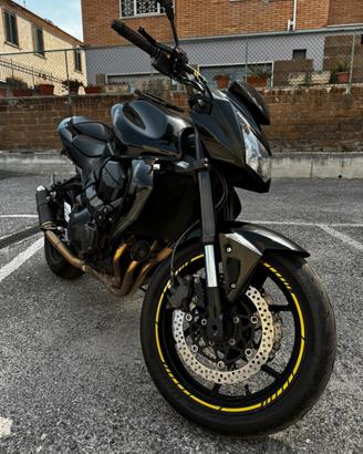 Kawasaki Z750 Full Black IMMACOLATA