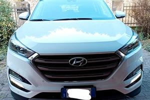 Hyundai Tucson - Full Optional