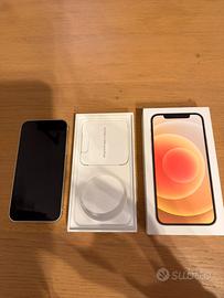 IPhone 12 bianco 128 GB e cover originale Apple