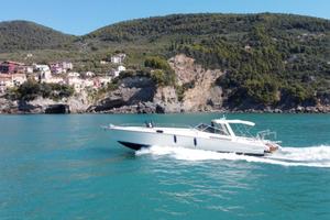 barca Cary 50 a motore