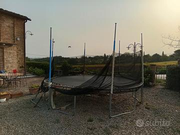 trampolino