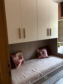 Cameretta a ponte con letto