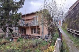 Immobile in asta di 274 m² con 5 locali e box auto