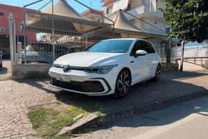 Volkswagen Golf 2.0 TDI 150 CV DSG SCR R-Line