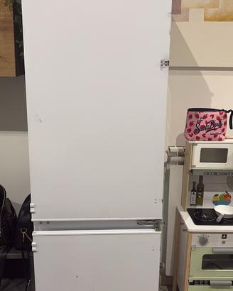 Frigo da incasso