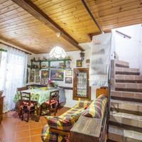 CASA SEMINDIPENDENTE A ANTRODOCO