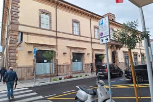 Fondo commerciale via mazzini viareggio