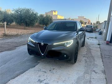 Alfa Romeo Stelvio 2.2 Turbodiesel 210Cv AT8 Q4 Ti