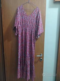 Vestito a balze con maniche a pipistrello - S/M