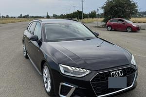 Audi A4 163cv S-Line